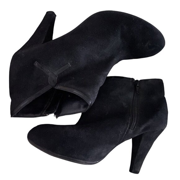 Predictions Women Black Heeled 4.5” Faux Suede Ankle Bootie US Sz 7 Zip Y2K - Picture 1 of 11